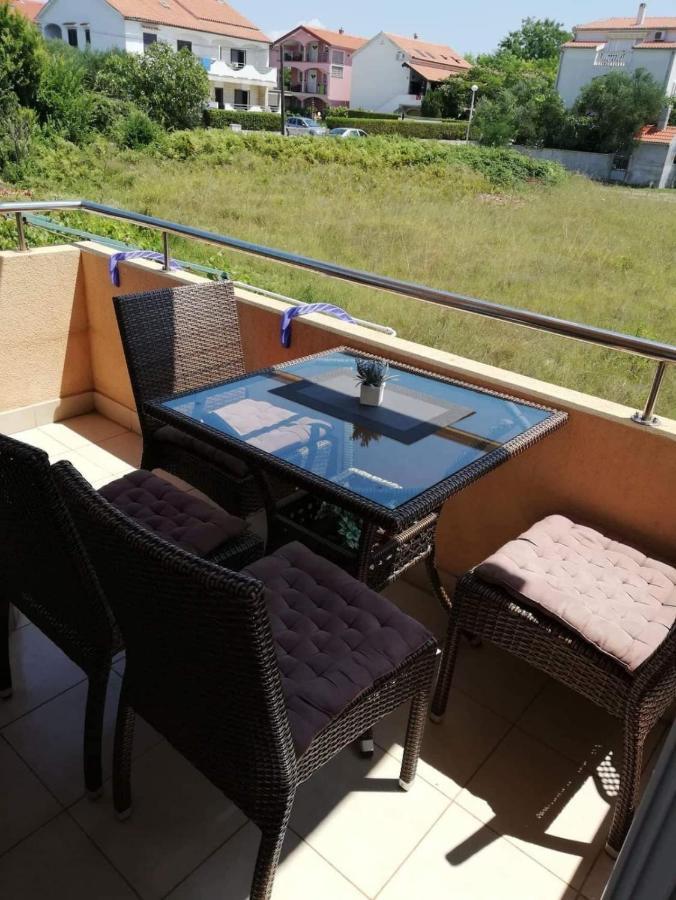 Apartments By The Sea Privlaka, Zadar - 14816 외부 사진