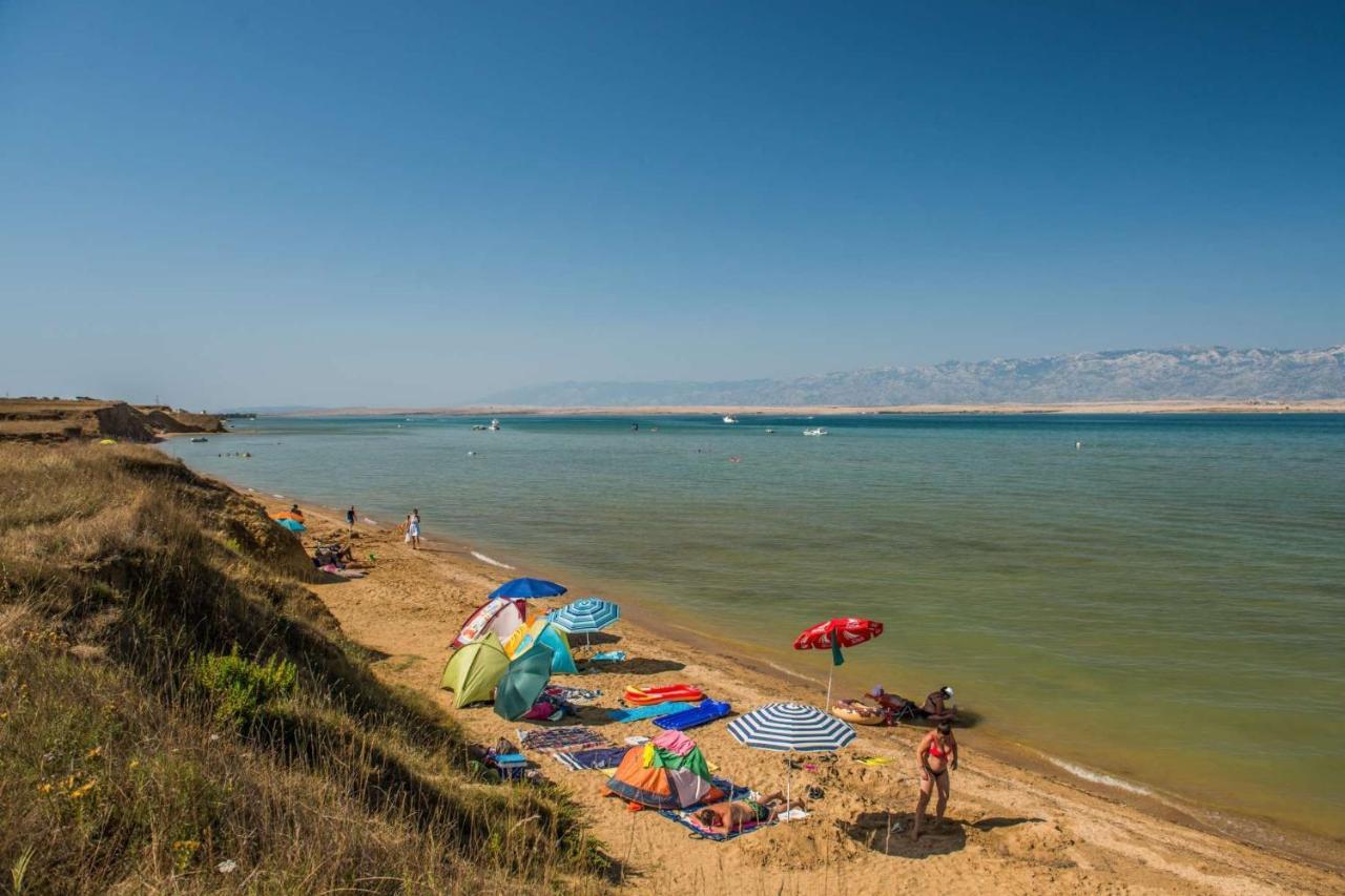 Apartments By The Sea Privlaka, Zadar - 14816 외부 사진